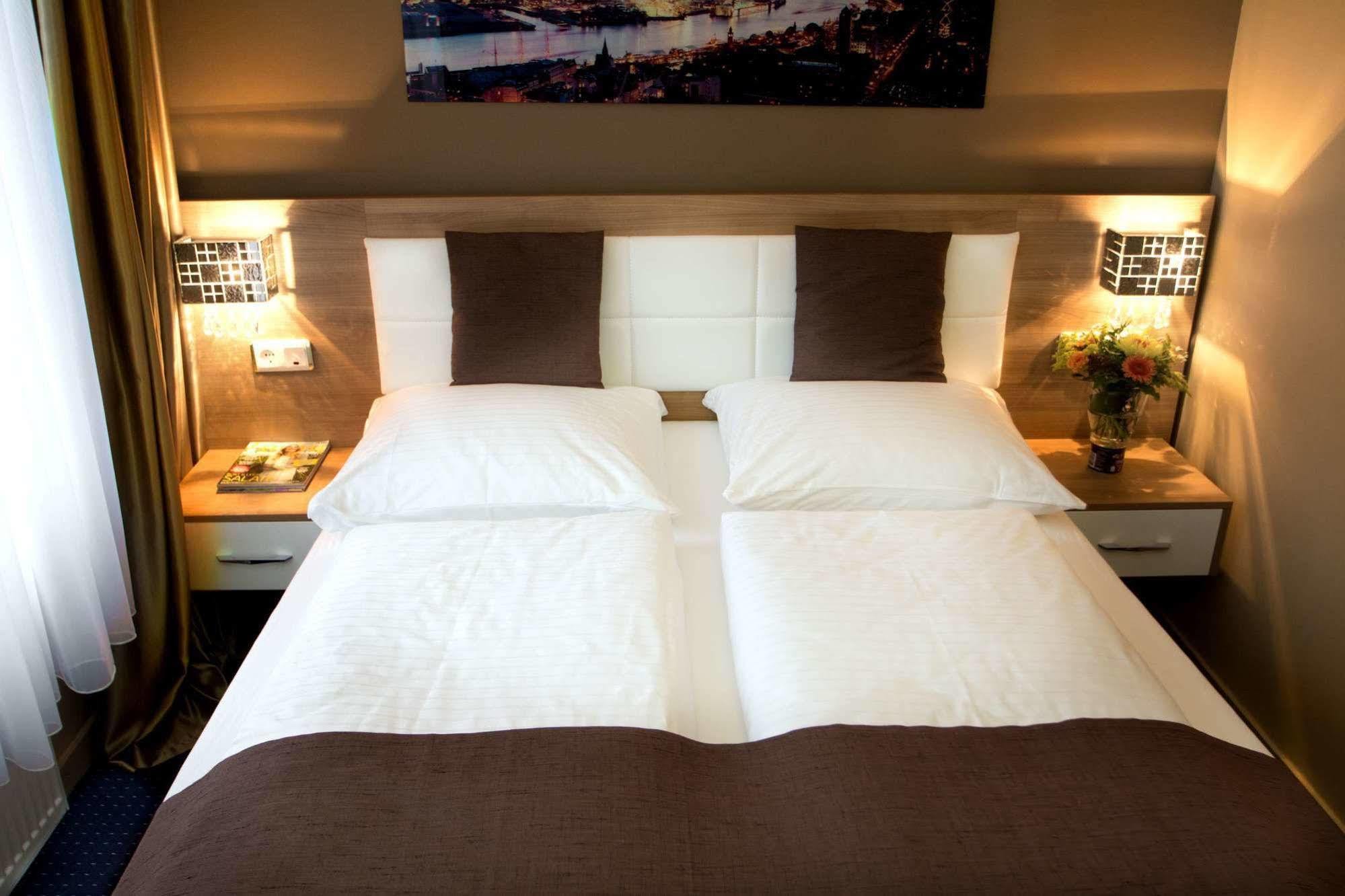 C&S Hotel Pinneberg Ngoại thất bức ảnh
