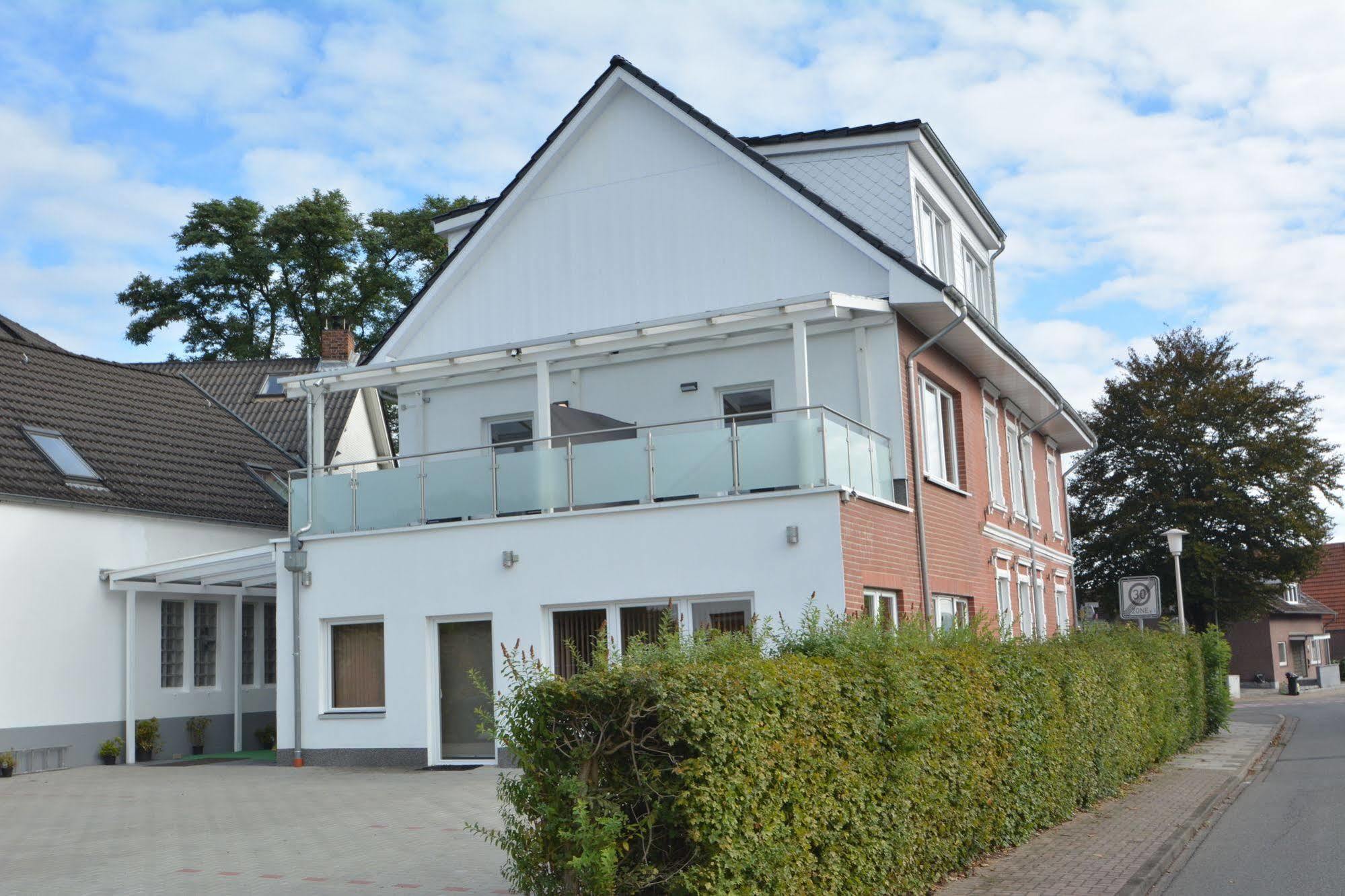 C&S Hotel Pinneberg Ngoại thất bức ảnh